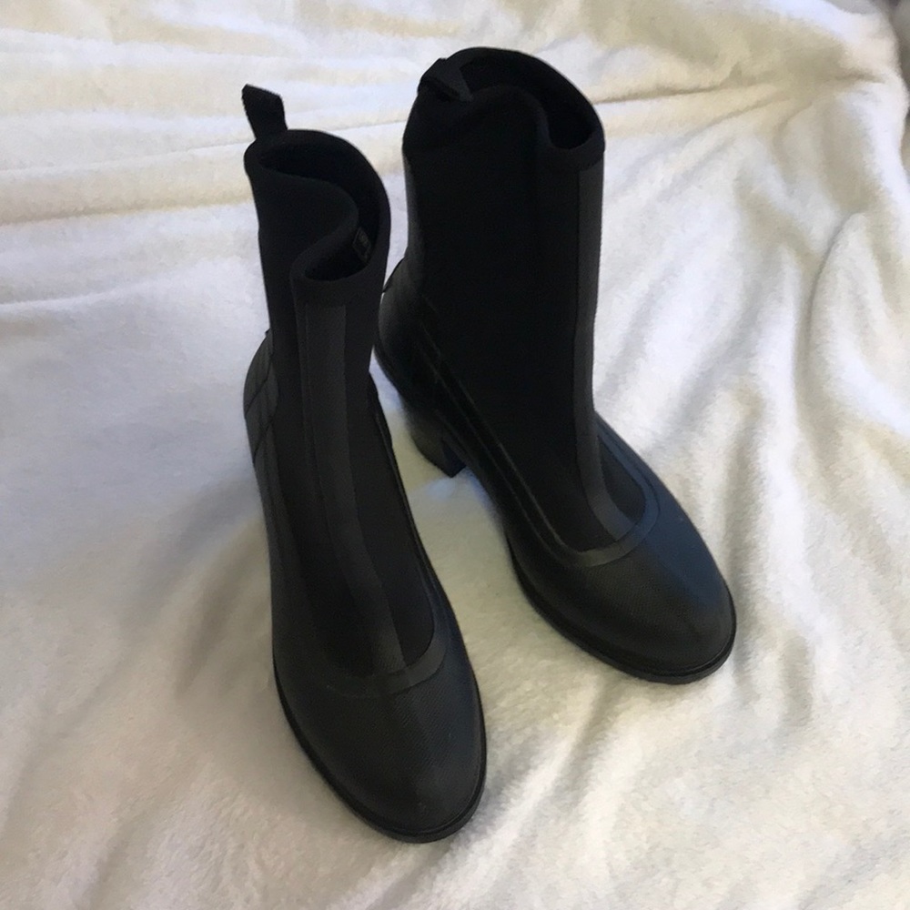 Hunter sock booties